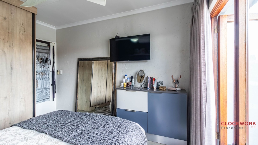 3 Bedroom Property for Sale in Lakefield Gauteng