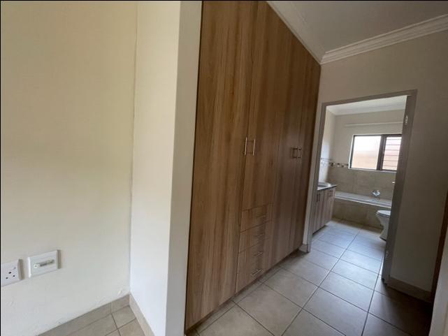 3 Bedroom Property for Sale in Equestria Gauteng