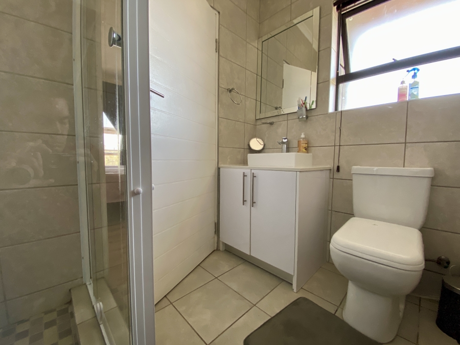 2 Bedroom Property for Sale in Illiondale Gauteng