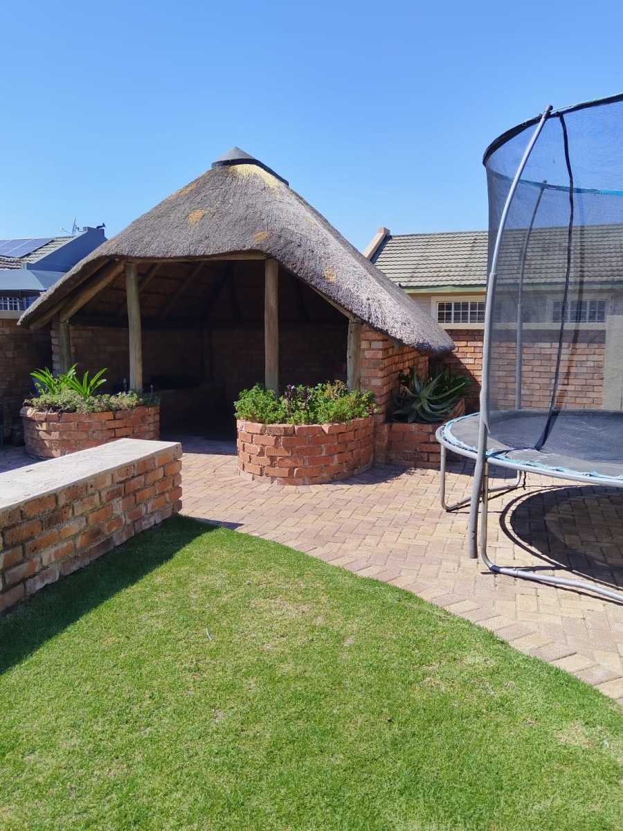 3 Bedroom Property for Sale in Dalpark Ext 1 Gauteng