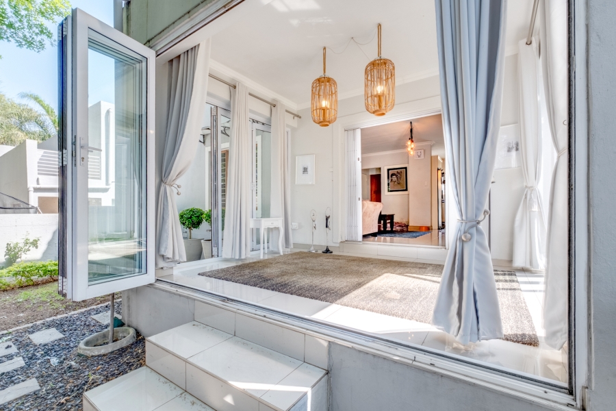 3 Bedroom Property for Sale in Lonehill Gauteng