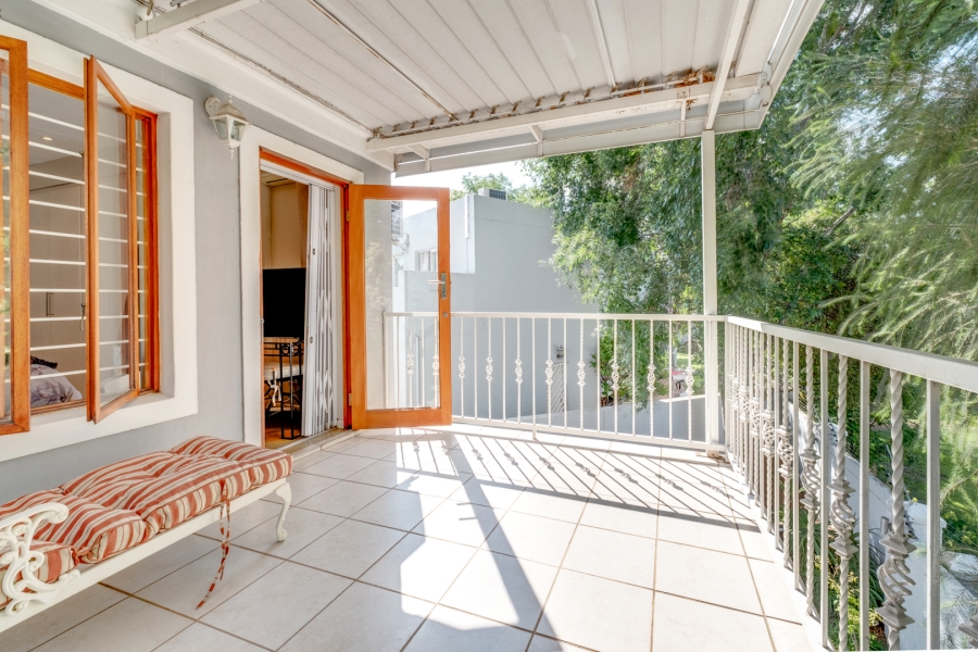 3 Bedroom Property for Sale in Lonehill Gauteng