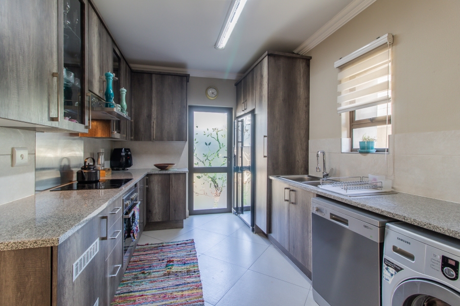 3 Bedroom Property for Sale in Eye of Africa Gauteng