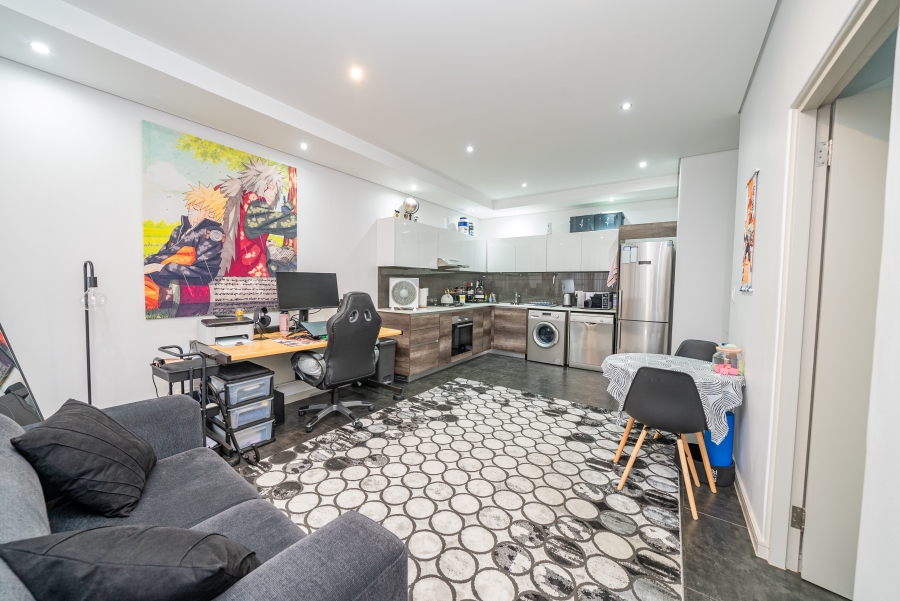 1 Bedroom Property for Sale in Bedfordview Gauteng