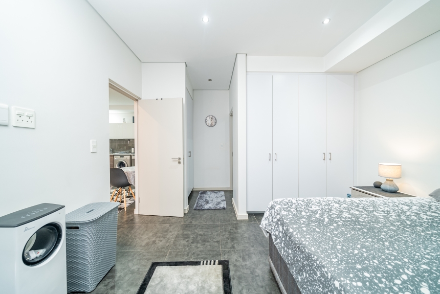 1 Bedroom Property for Sale in Bedfordview Gauteng