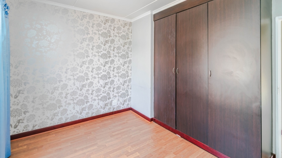 1 Bedroom Property for Sale in Carlswald Gauteng