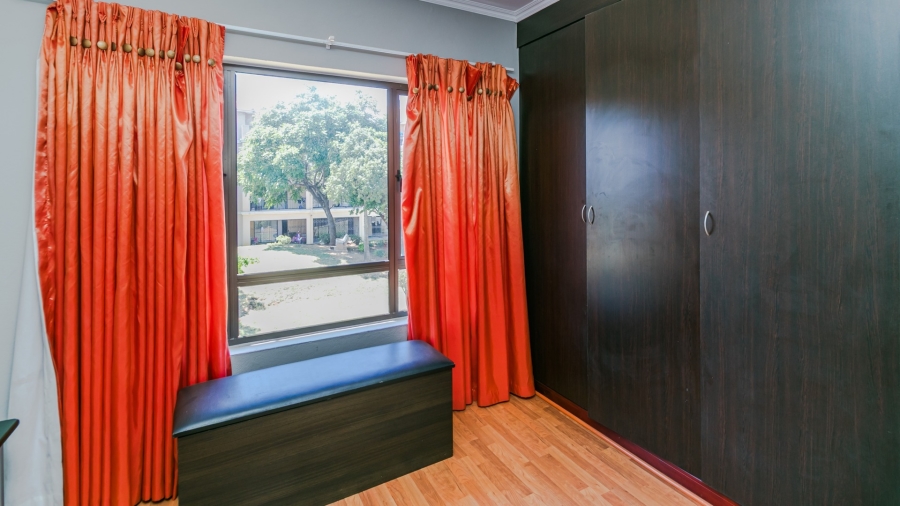 1 Bedroom Property for Sale in Carlswald Gauteng