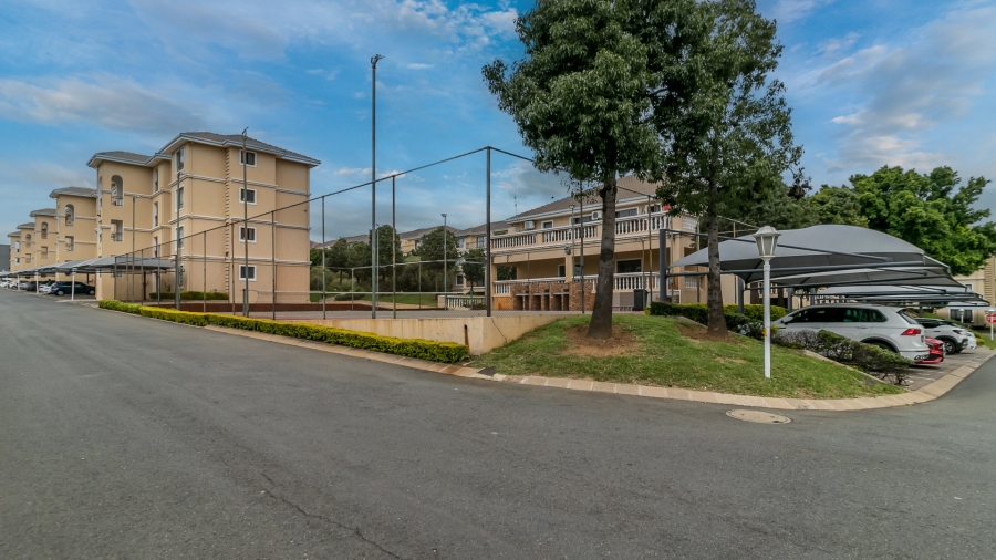 1 Bedroom Property for Sale in Carlswald Gauteng