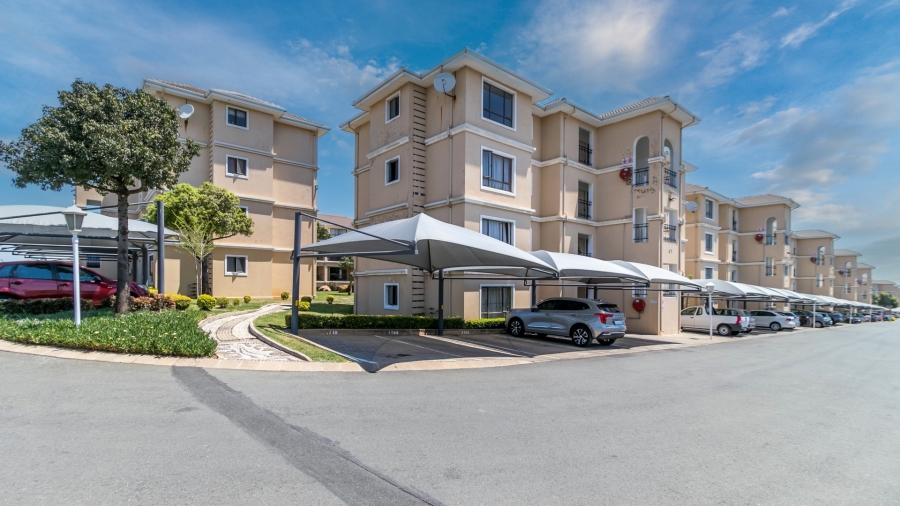 1 Bedroom Property for Sale in Carlswald Gauteng