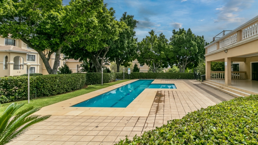 1 Bedroom Property for Sale in Carlswald Gauteng