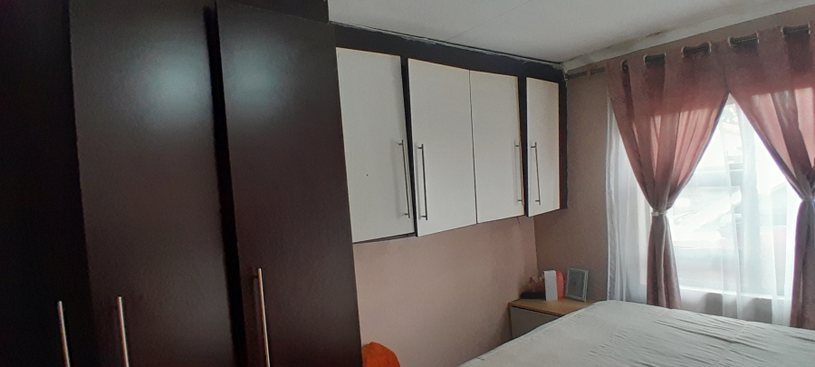 3 Bedroom Property for Sale in Windmill Park Gauteng