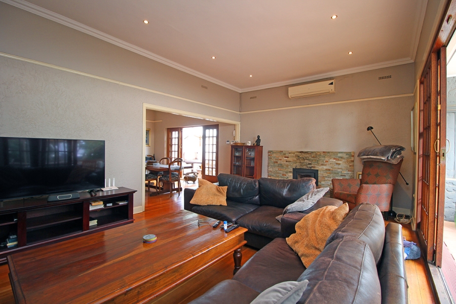 3 Bedroom Property for Sale in Mountain View Gauteng