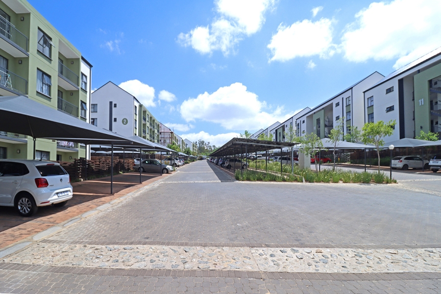 1 Bedroom Property for Sale in Linbro Park Gauteng