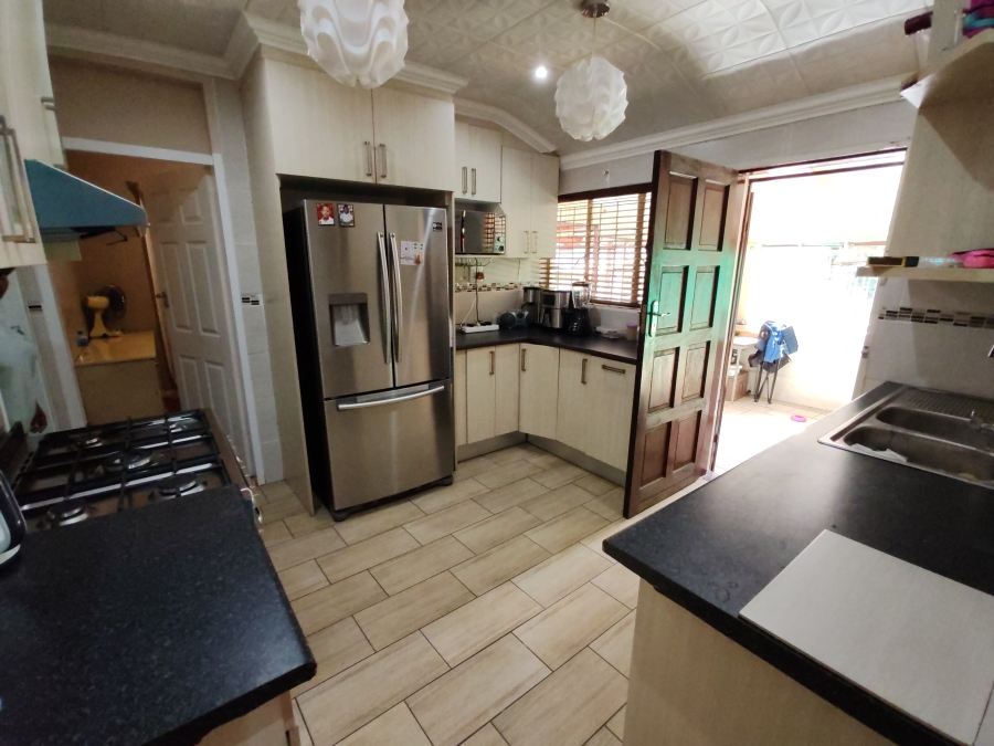 3 Bedroom Property for Sale in Danville Gauteng