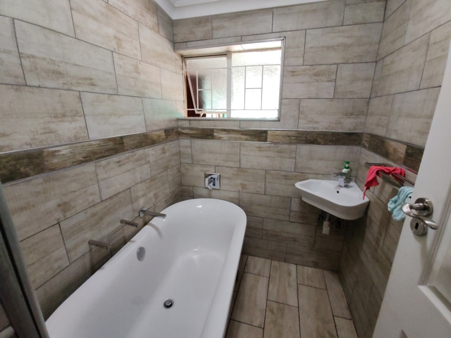 3 Bedroom Property for Sale in Danville Gauteng