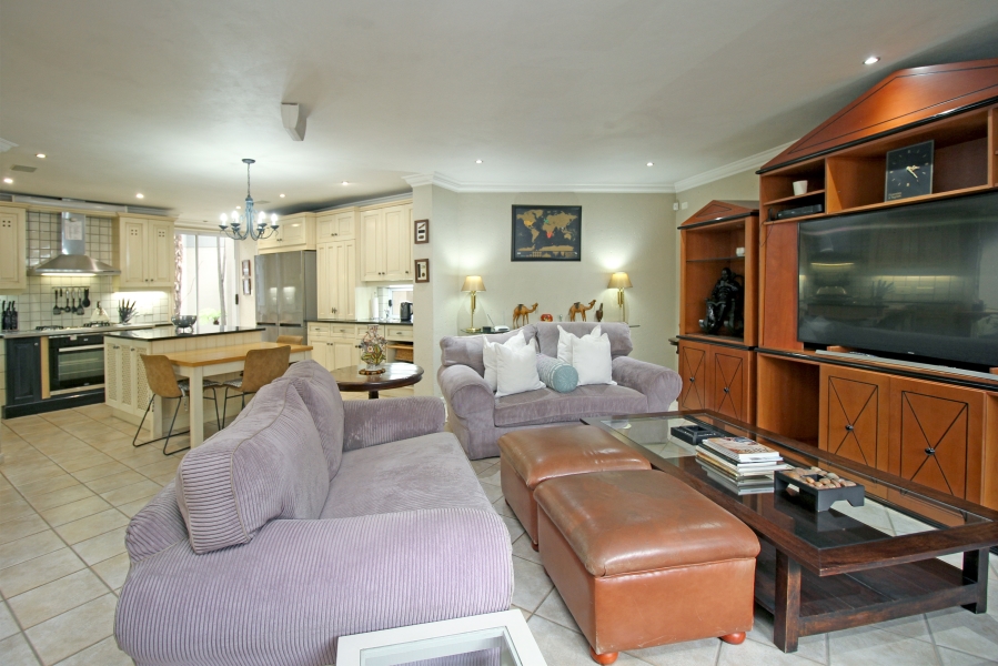 4 Bedroom Property for Sale in Kyalami Estates Gauteng