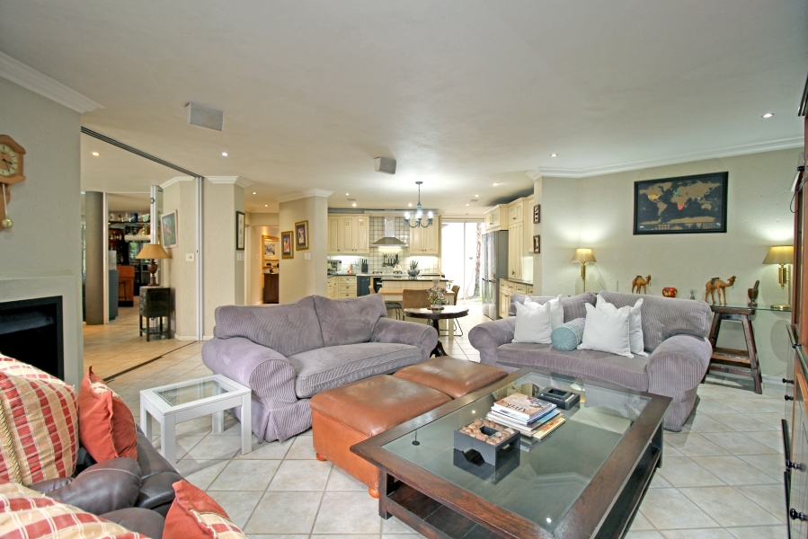 4 Bedroom Property for Sale in Kyalami Estates Gauteng