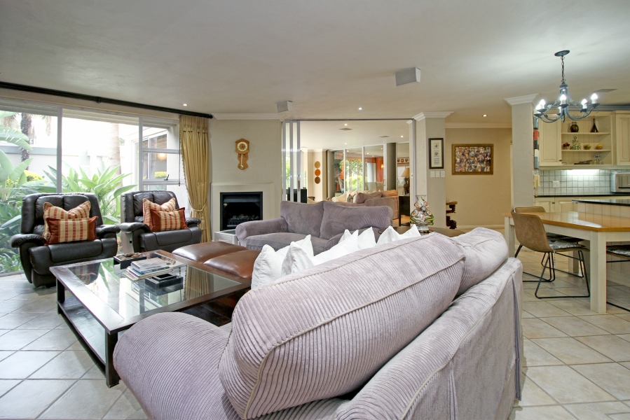 4 Bedroom Property for Sale in Kyalami Estates Gauteng