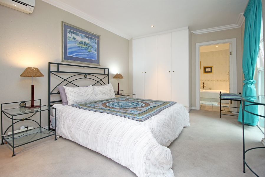 4 Bedroom Property for Sale in Kyalami Estates Gauteng