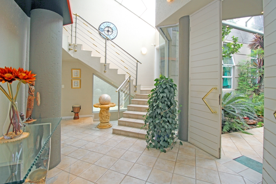 4 Bedroom Property for Sale in Kyalami Estates Gauteng