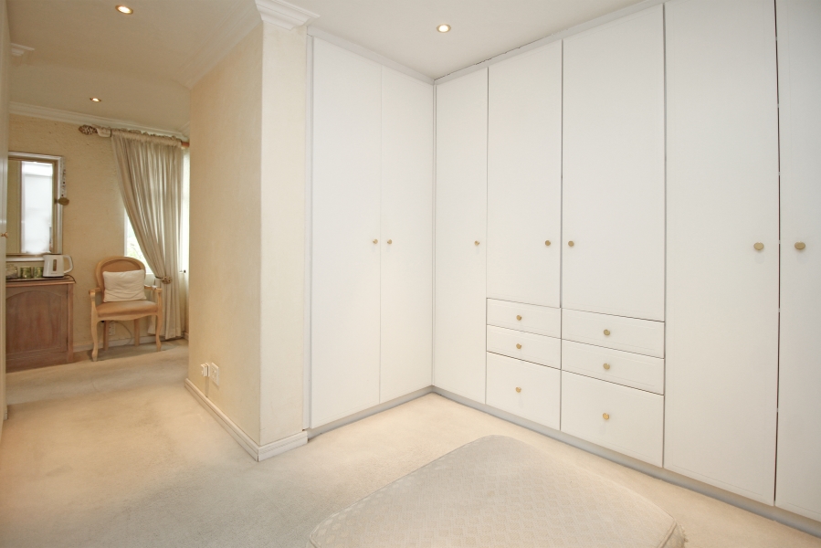 4 Bedroom Property for Sale in Kyalami Estates Gauteng