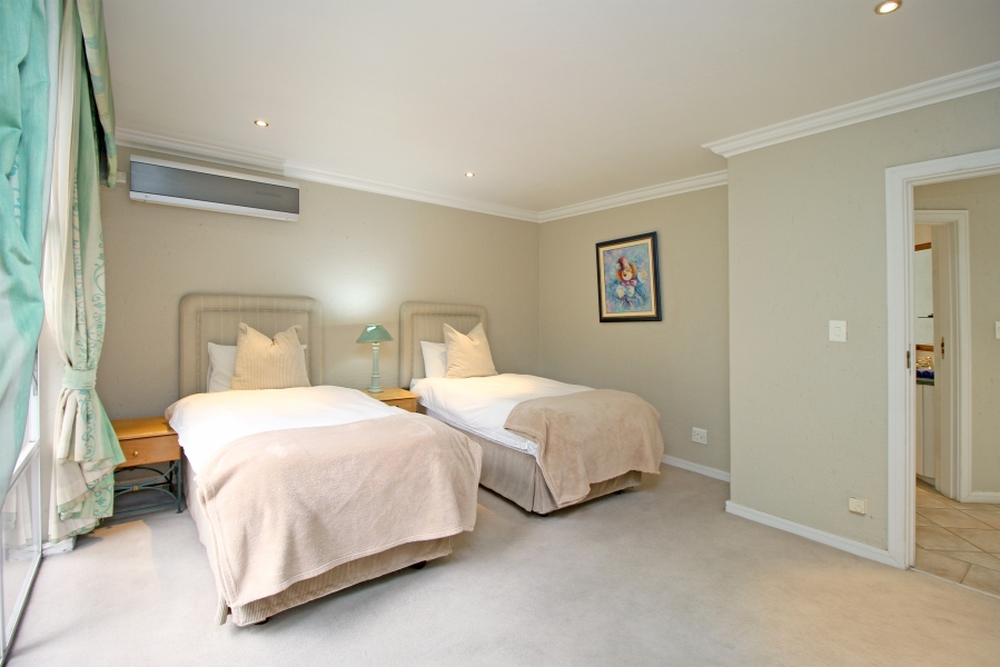 4 Bedroom Property for Sale in Kyalami Estates Gauteng