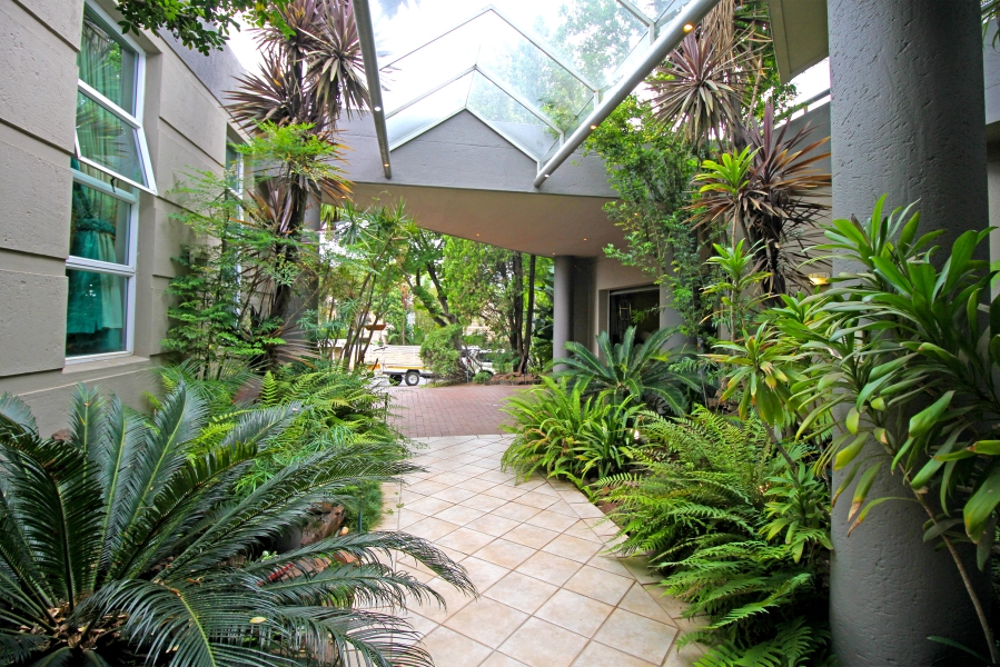 4 Bedroom Property for Sale in Kyalami Estates Gauteng