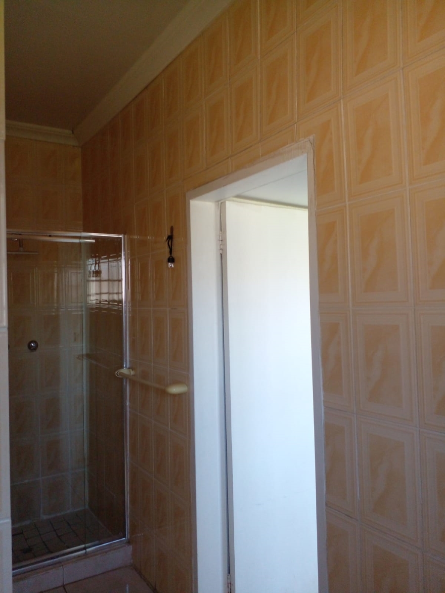 3 Bedroom Property for Sale in Debonair Park Gauteng