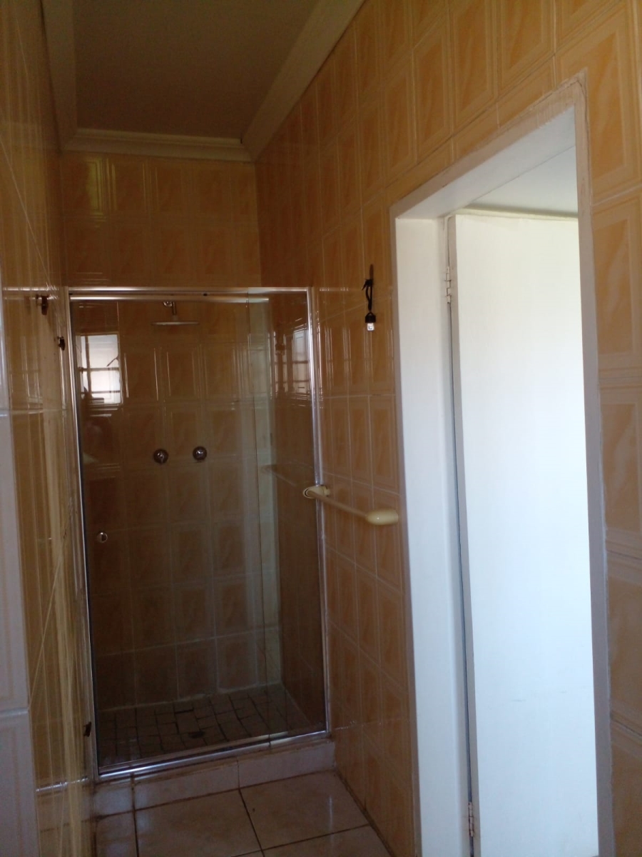 3 Bedroom Property for Sale in Debonair Park Gauteng