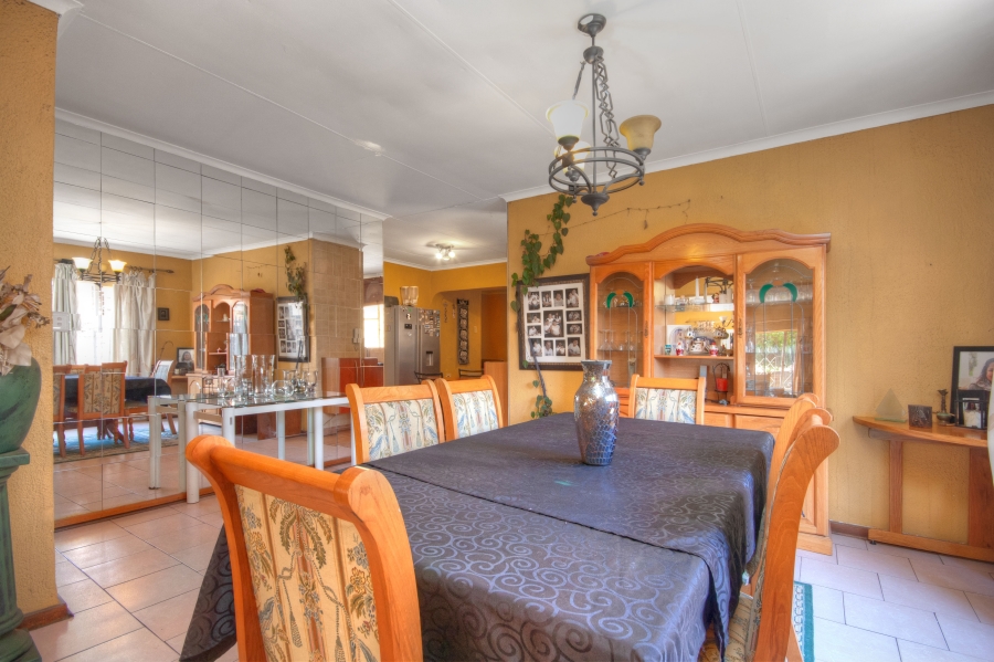 4 Bedroom Property for Sale in Roseacre Gauteng