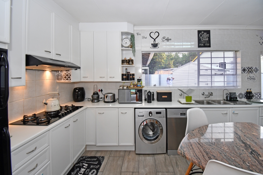 4 Bedroom Property for Sale in Randpark Ridge Gauteng