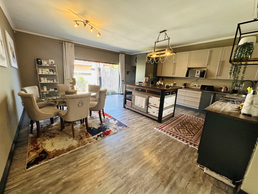 1 Bedroom Property for Sale in Vanderbijlpark SE 4 Gauteng