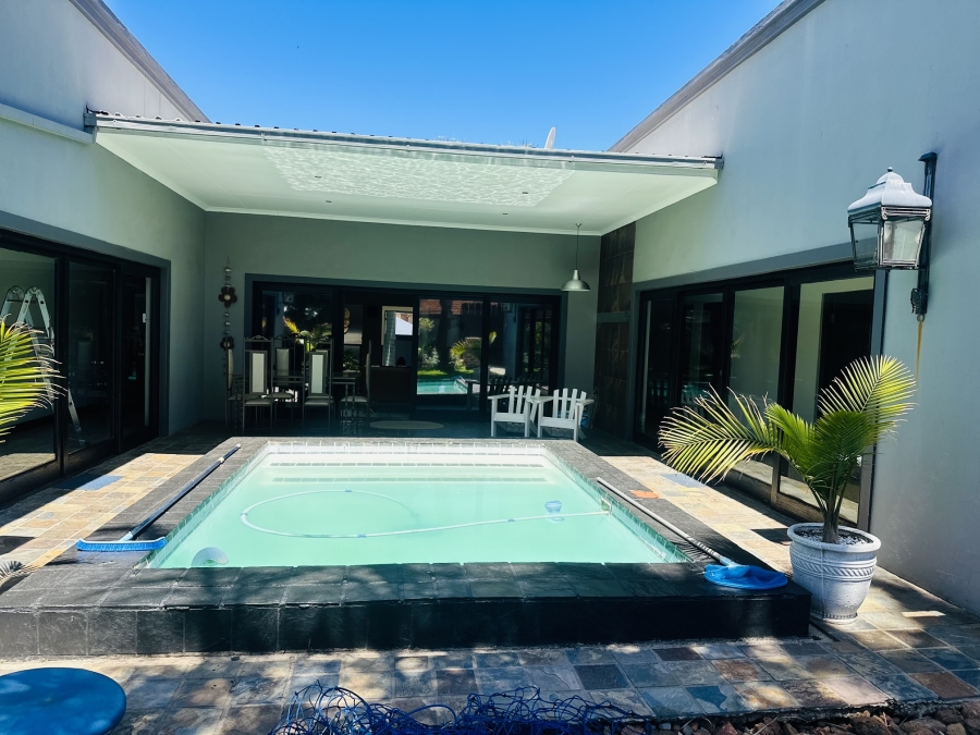 1 Bedroom Property for Sale in Vanderbijlpark SE 4 Gauteng