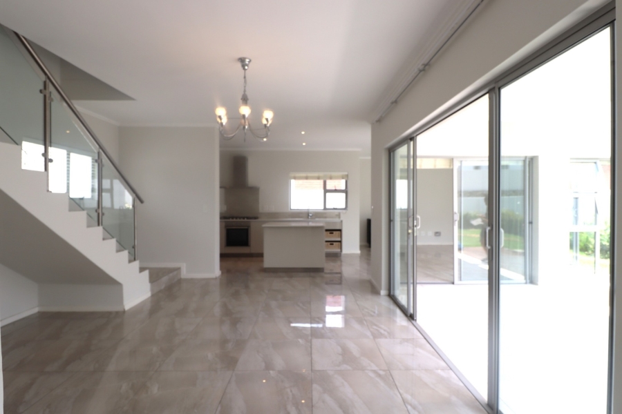 To Let 3 Bedroom Property for Rent in Bryanston Gauteng