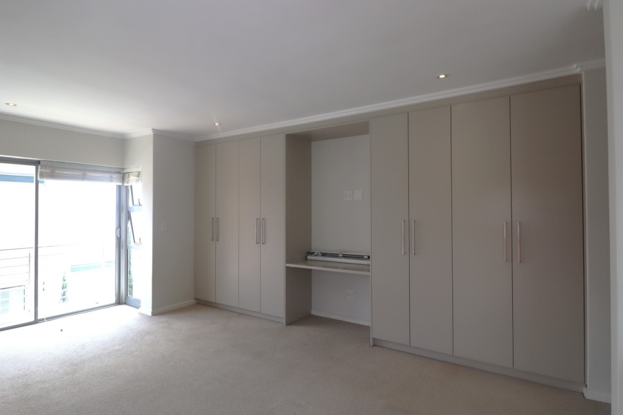 To Let 3 Bedroom Property for Rent in Bryanston Gauteng