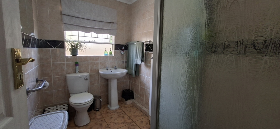 3 Bedroom Property for Sale in Noordheuwel Gauteng