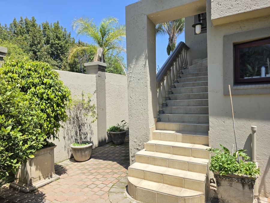 To Let 0 Bedroom Property for Rent in Hurlingham Manor Gauteng
