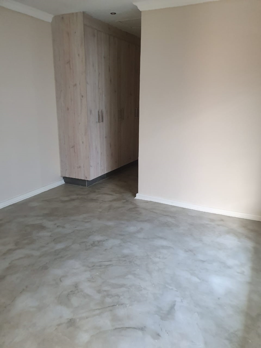 1 Bedroom Property for Sale in Brakpan Central Gauteng