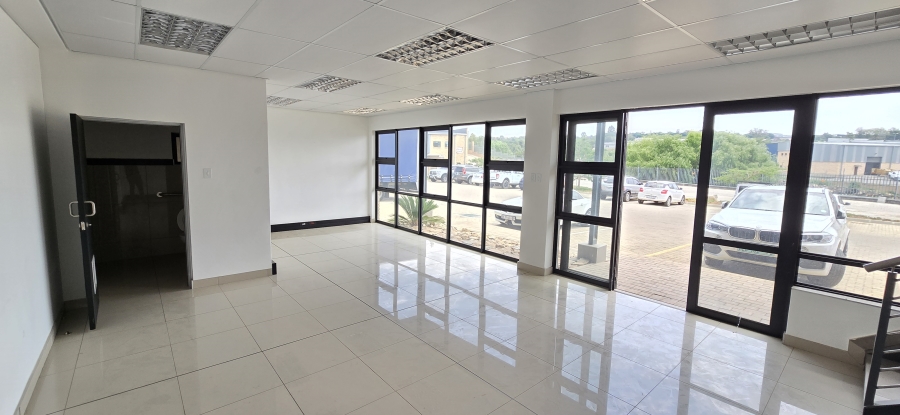 To Let commercial Property for Rent in North Riding Gauteng