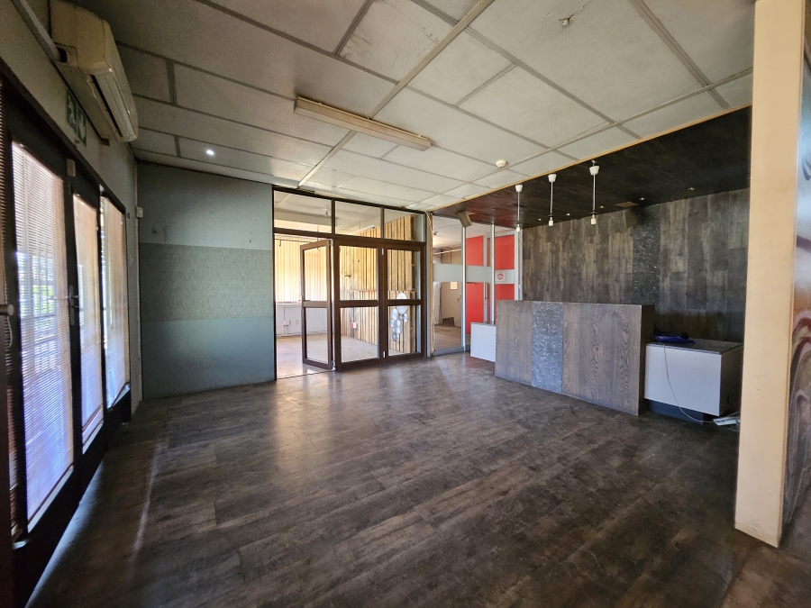 To Let commercial Property for Rent in Rosslyn Gauteng