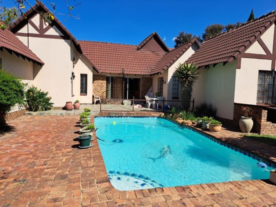 4 Bedroom Property for Sale in Dalpark Ext 1 Gauteng