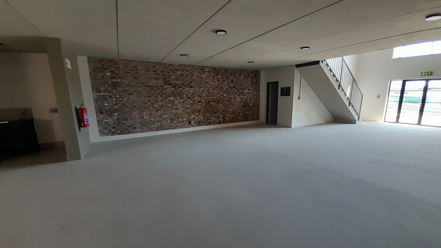 To Let commercial Property for Rent in Halfway House Gauteng