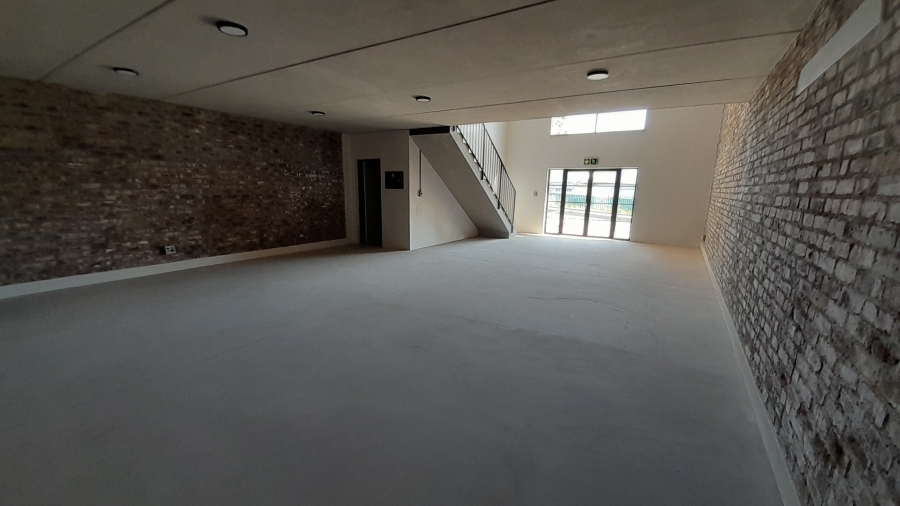 To Let commercial Property for Rent in Halfway House Gauteng