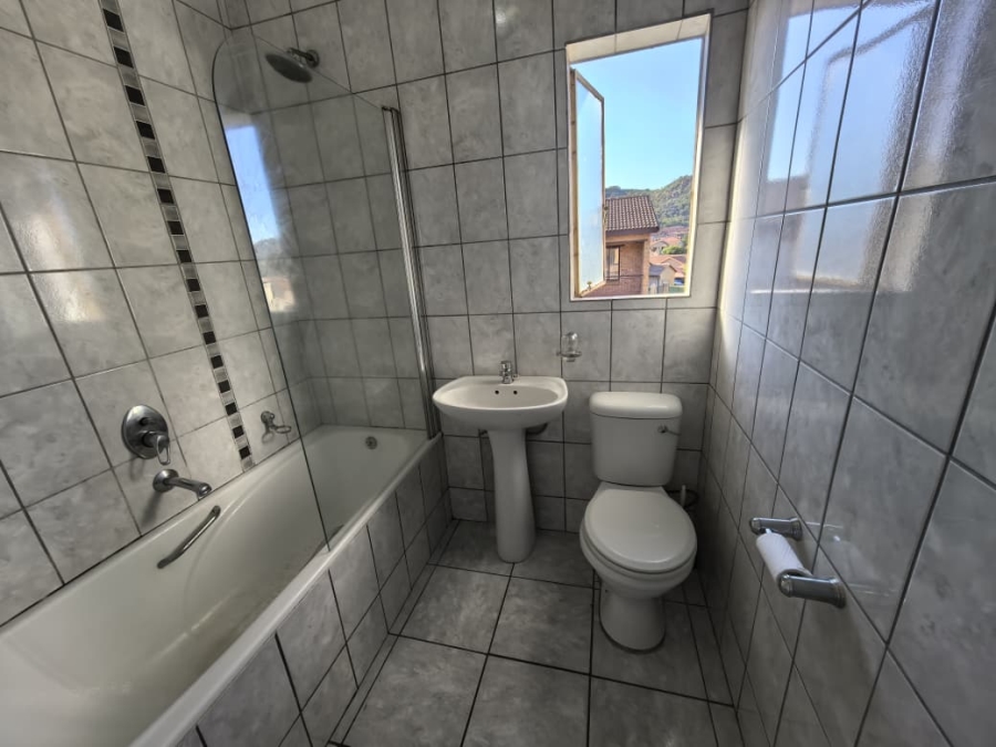 To Let 2 Bedroom Property for Rent in Meredale Gauteng