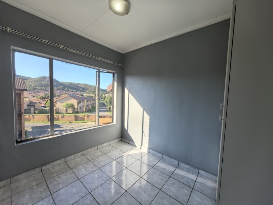 To Let 2 Bedroom Property for Rent in Meredale Gauteng