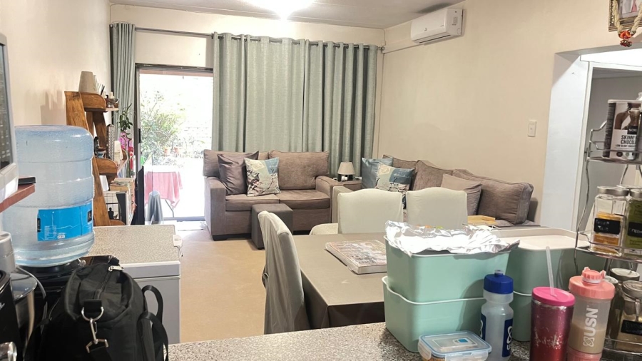 2 Bedroom Property for Sale in Buccleuch Gauteng