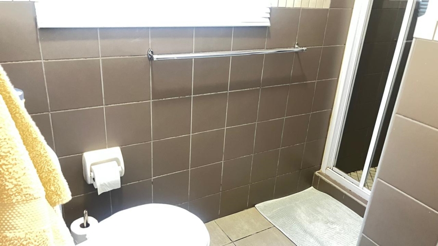 2 Bedroom Property for Sale in Buccleuch Gauteng