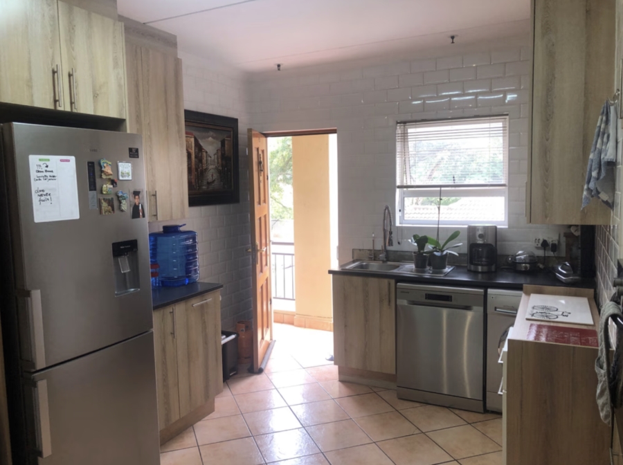 2 Bedroom Property for Sale in Bryanston Gauteng