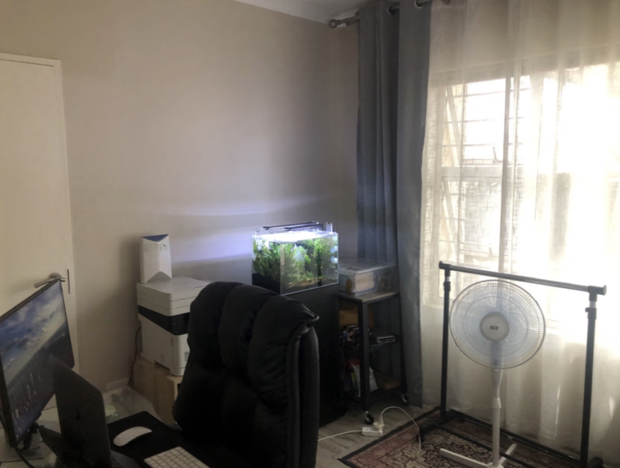 2 Bedroom Property for Sale in Bryanston Gauteng