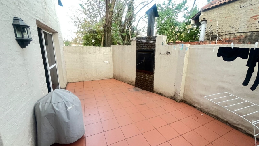 To Let 3 Bedroom Property for Rent in Buccleuch Gauteng